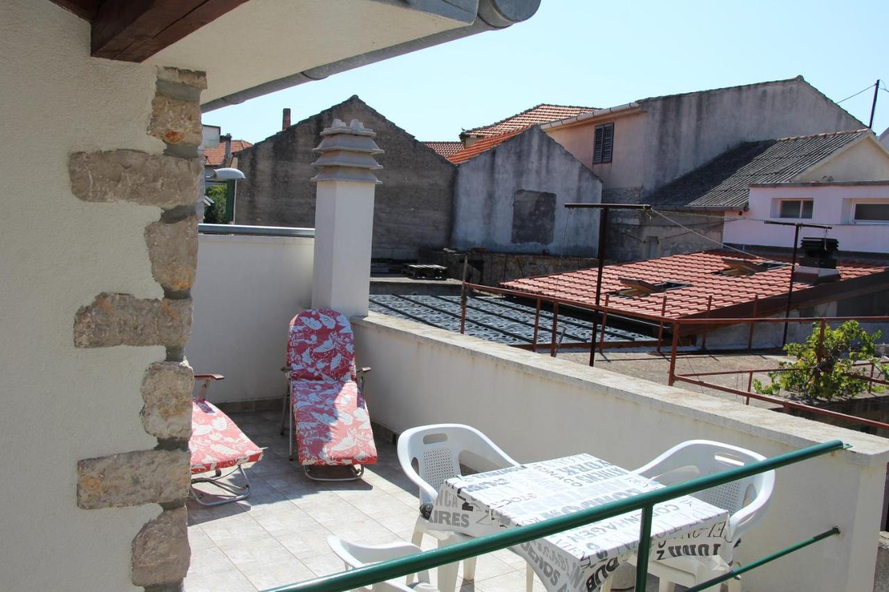 Apartment Titinica Murter Exteriér fotografie